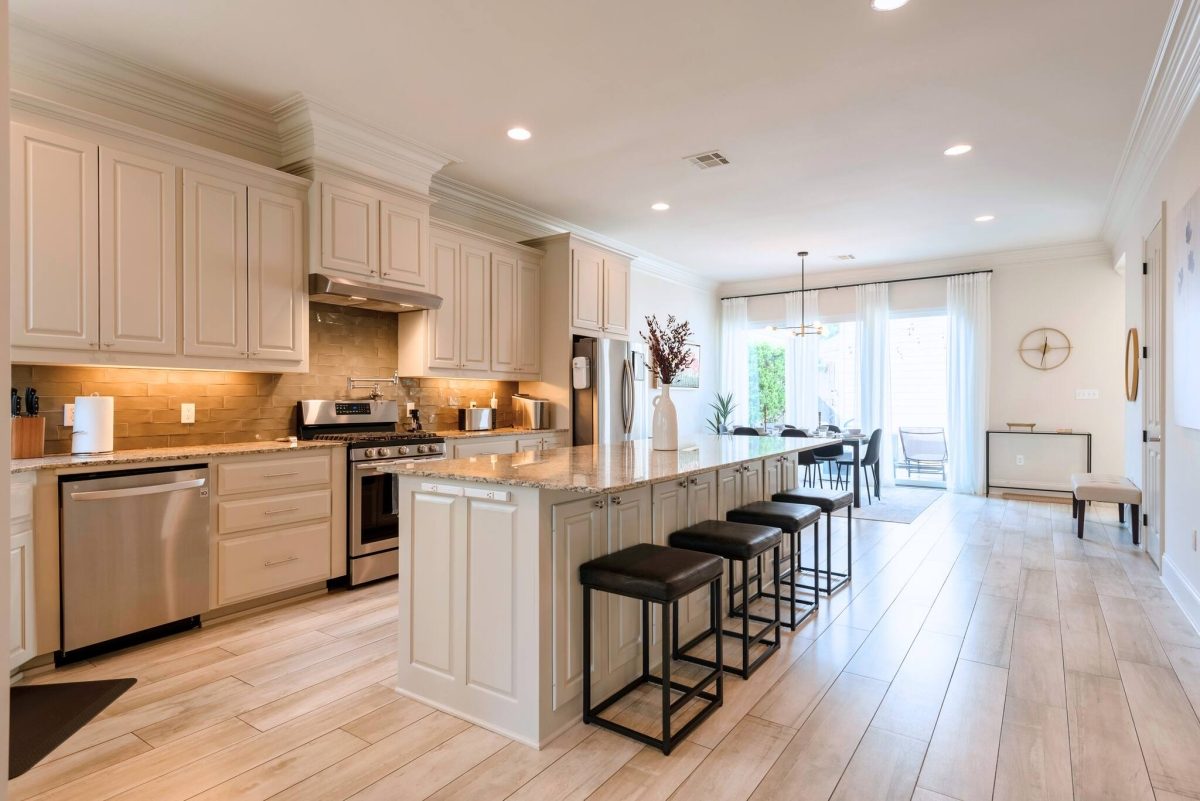 Furnished kitchen